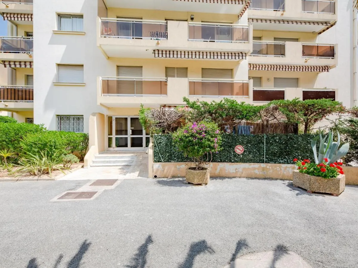 Apartment Les Jardins De Phebus By Interhome Frejus France