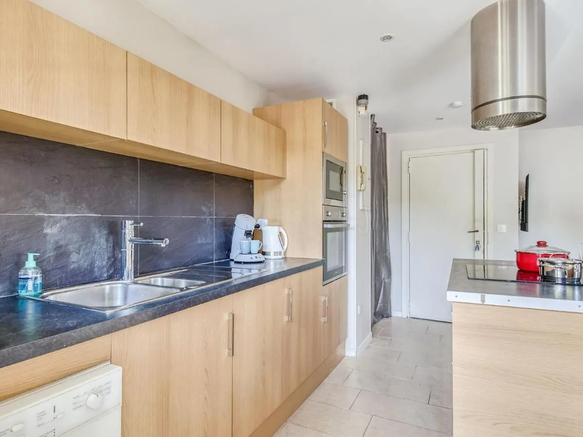 Apartment Les Jardins De Phebus By Interhome Frejus