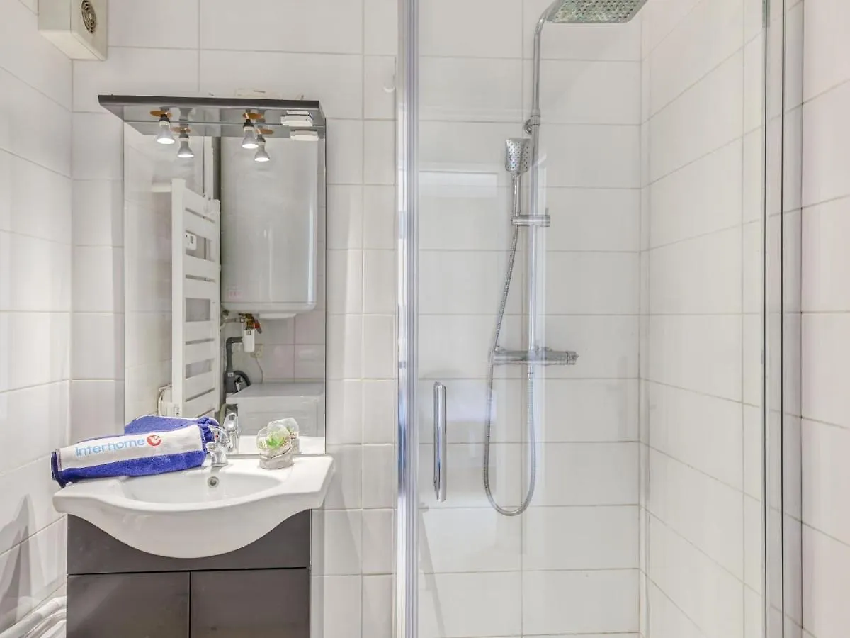 Apartment Les Jardins De Phebus By Interhome Frejus
