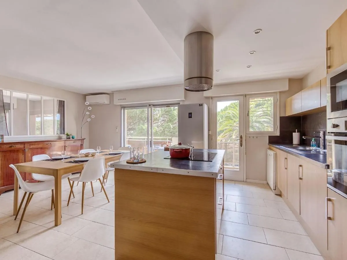 Apartment Les Jardins De Phebus By Interhome Frejus