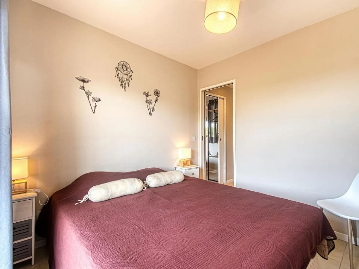 Apartment Les Jardins De Phebus By Interhome Frejus