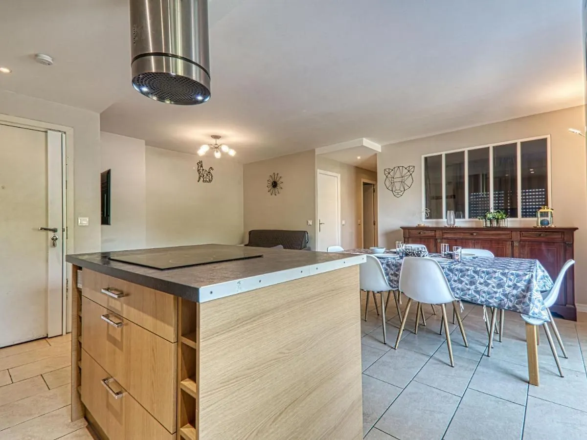 Apartment Les Jardins De Phebus By Interhome Frejus