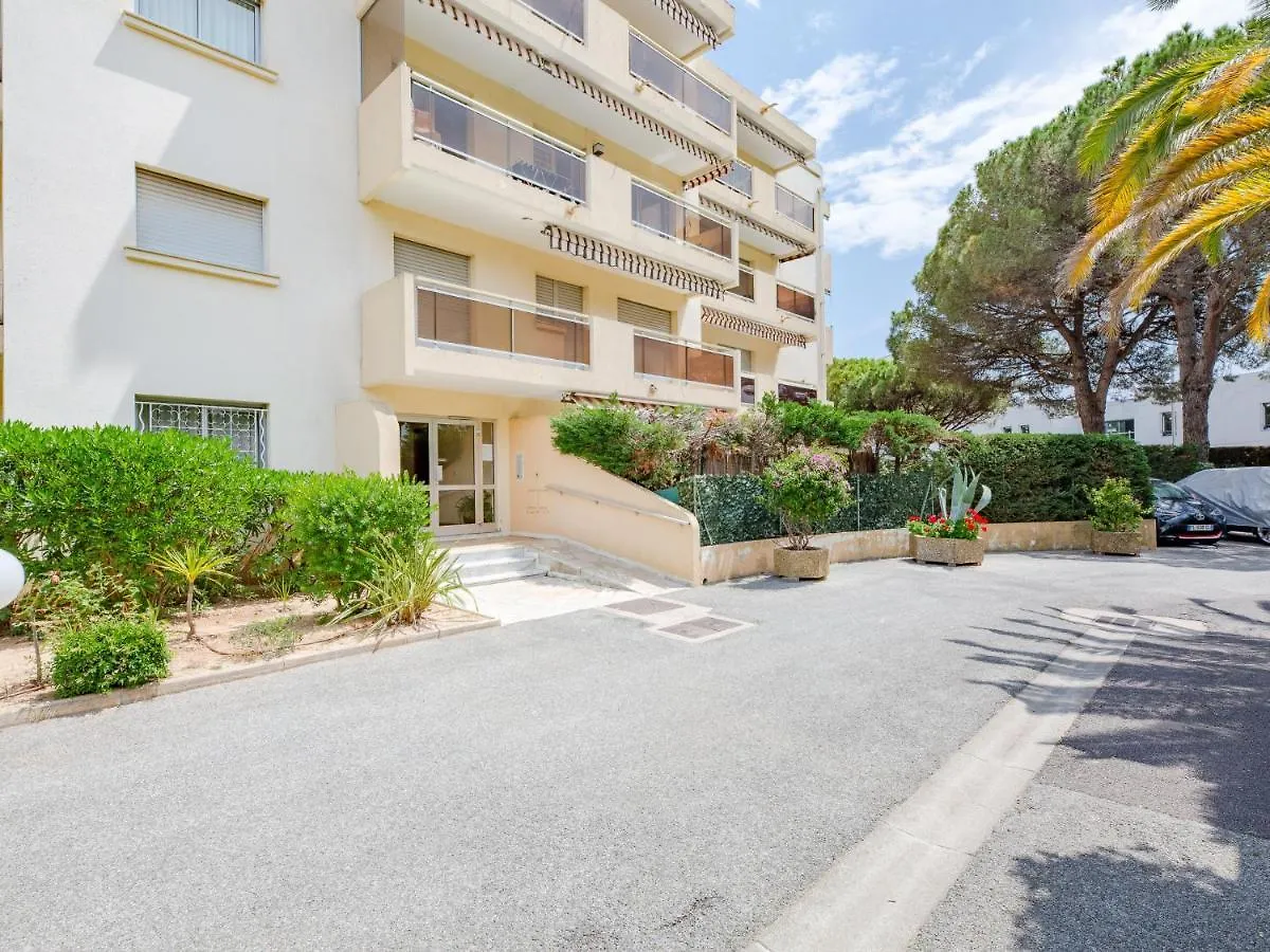 Apartment Les Jardins De Phebus By Interhome Frejus