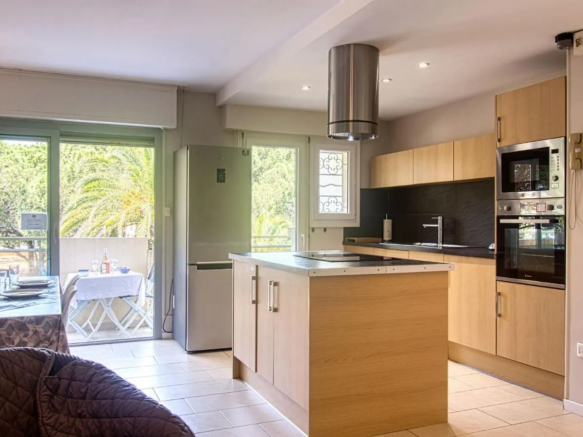 Apartment Les Jardins De Phebus By Interhome Frejus